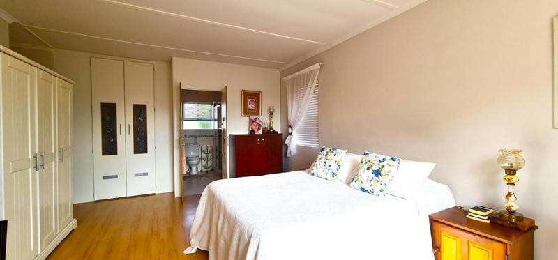 4 Bedroom Property for Sale in Country Club Western Cape